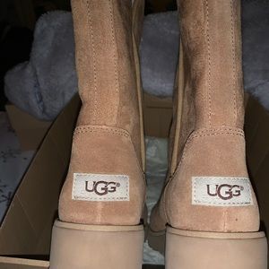 Ugg Amie chestnut 5.5 Womens - Like New